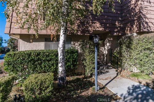 4114 Yankee Dr, Agoura Hills, CA, 91301-3544 | Card Image