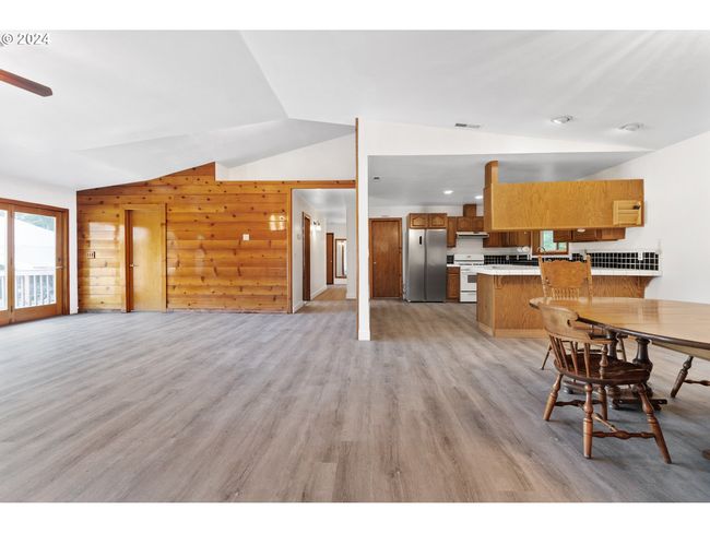 42 Fellers Rd, House other with 3 bedrooms, 3 bathrooms and 2 parking in Carson WA | Image 6