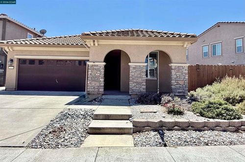 373 Anchorage Dr, Vacaville, CA, 95687-7897 | Card Image