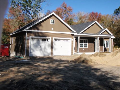 429 Burnt Hill Rd, Hope, RI, 02831-1519 | Card Image