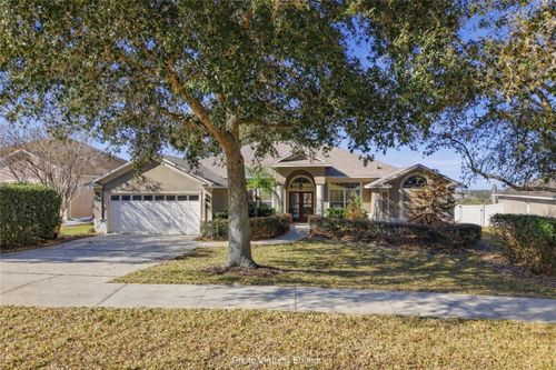 932 Cornell Ave, Clermont, FL, 34711-8235 | Card Image
