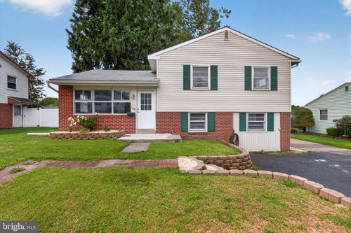 128 Henry Rd, ENOLA, PA, 17025-2157 | Card Image