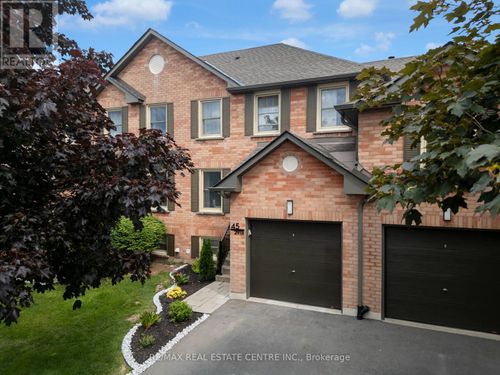 45-2915 Headon Forest Dr, Burlington, ON, L7M3Z6 | Card Image