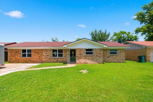213 Virginia Dr, Waco, TX, 76705-1118 | Card Image