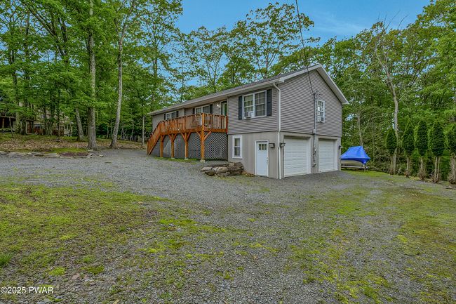 Exterior | Image 11