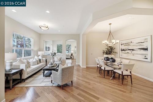 528 High Eagle Ct, Walnut Creek, CA, 94595-3928 | Card Image