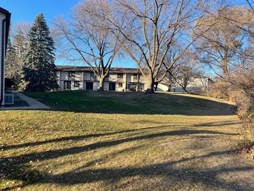 13621 Heather Hills Dr, Burnsville, MN, 55337-3907 | Card Image