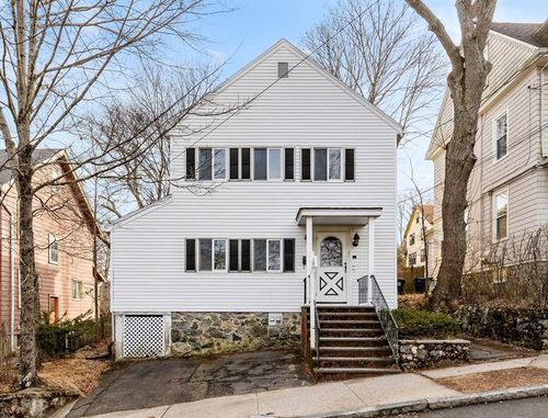 36 Dundee Rd, Arlington, MA, 02476-5609 | Card Image