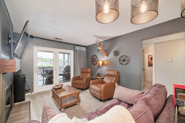 APT-8 - 317 5 Th Ave, Condo with 2 bedrooms, 1 bathrooms and null parking in Manistee MI | Image 15