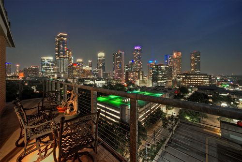 1004-901 W 9th St, Austin, TX, 78703-4640 | Card Image