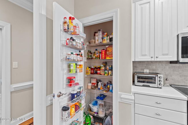Pantry | Image 22