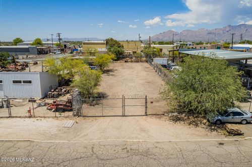 11-114 W Plata Street, Tucson, AZ, 85705 | Card Image