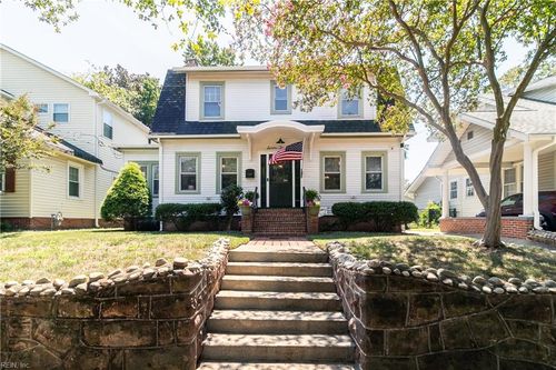 729 Maryland Ave, Norfolk, VA, 23508-2825 | Card Image