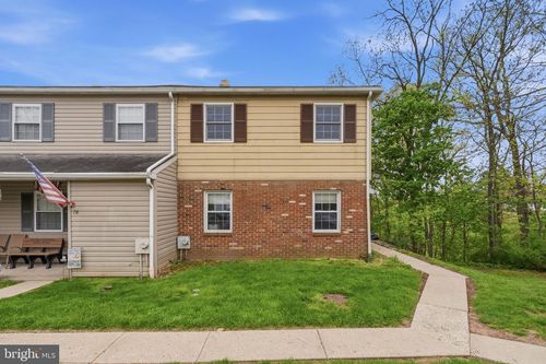 76 Salem Rd, SCHWENKSVILLE, PA, 19473-1206 | Card Image