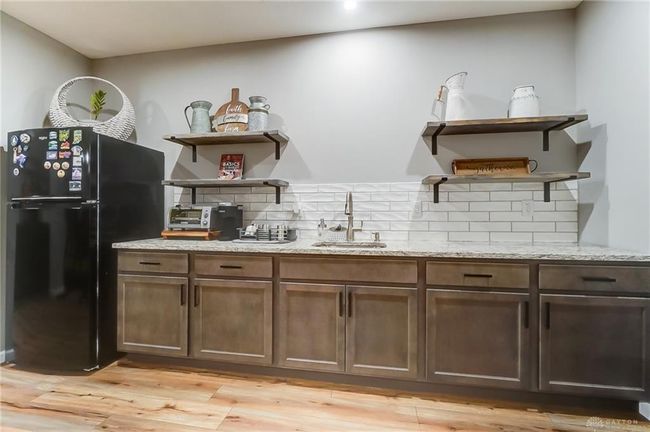 539 Bellasera Dr, House other with 3 bedrooms, 3 bathrooms and null parking in Sugarcreek Township OH | Image 48