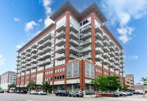 unit-812-350 N Main St, Royal Oak, MI, 48067-4126 | Card Image