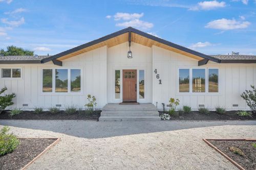 461 Morada Ln, Hollister, CA, 95023-9332 | Card Image
