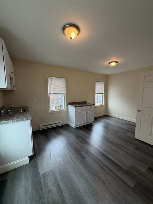 2-11 Exchange Ct, Waltham, MA, 02451-4405 | Card Image