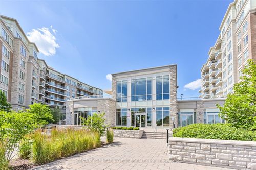 210-9 Stollery Pond Cres, Markham, ON, L6C0Y1 | Card Image