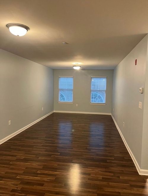 apt-203h-25 W Main St, Westborough, MA, 01581-1959 | Card Image