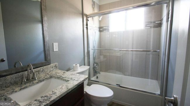 4681 City View Dr, House other with 3 bedrooms, 2 bathrooms and null parking in Forest Park GA | Image 9