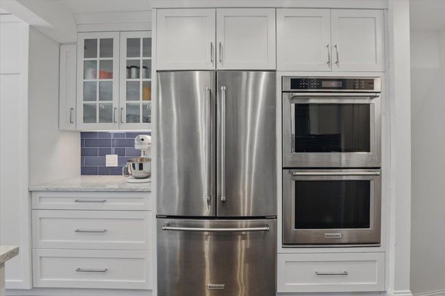 Kitchen | Image 11
