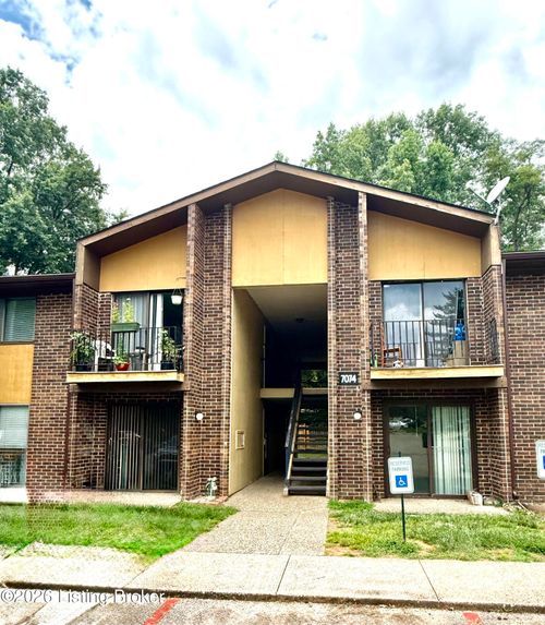 164-7074 Wildwood Cir, Louisville, KY, 40291 | Card Image