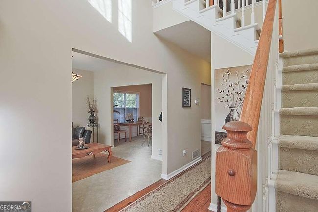770 Walnut Creek Dr Nw, House other with 5 bedrooms, 4 bathrooms and 4 parking in Lilburn GA | Image 5