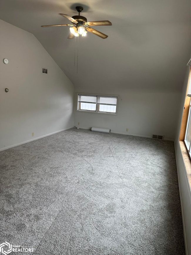 502 2 Nd St, Home with 7 bedrooms, 0 bathrooms and null parking in Griswold IA | Image 17