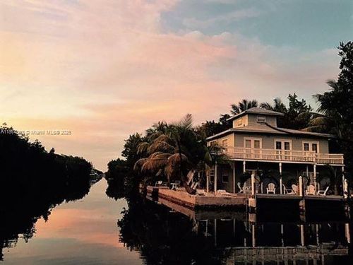 2-27316 Cayman Ln, Summerland Key, FL, 33042-5446 | Card Image