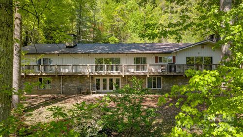 1412 Valmont Dr, Hendersonville, NC, 28791-3242 | Card Image