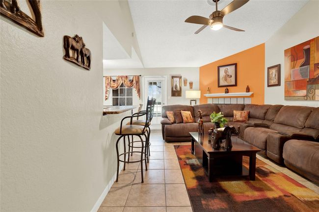 APT-206 - 5545 Devonbriar Way, Condo with 3 bedrooms, 2 bathrooms and null parking in ORLANDO FL | Image 16