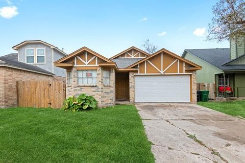 5934 Beaconridge Dr, Houston, TX, 77053-3453 | Card Image