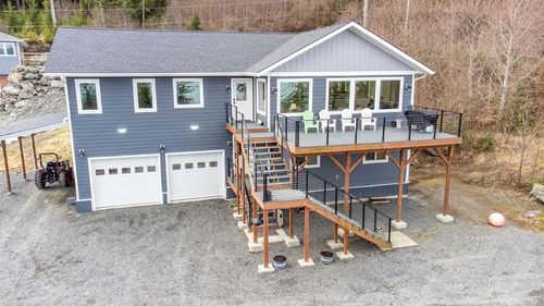 6903 Lidgerwood Ln, Ketchikan, AK, 99901-9801 | Card Image