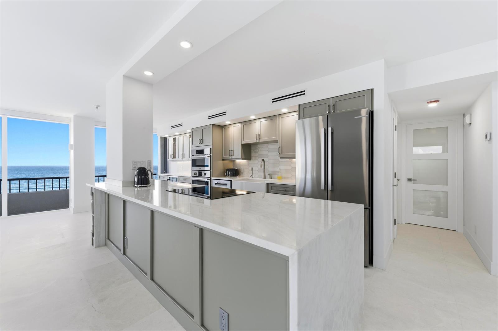 Residential in Singer Island 4