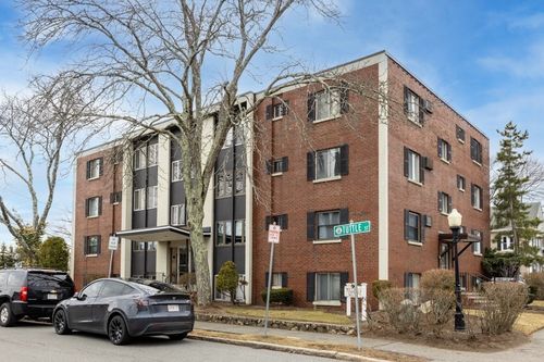 12-50 Tuttle St, Wakefield, MA, 01880 | Card Image