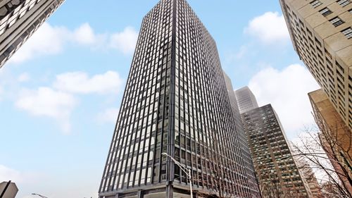 apt-816-910 N Lake Shore Dr, Chicago, IL, 60611-1588 | Card Image