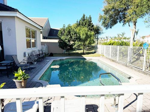 180 Kensington Way, Royal Palm Beach, FL, 33414-4314 | Card Image