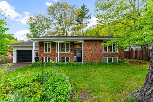 351 Chemaushgon Rd, Bancroft, ON, K0L1C0 | Card Image