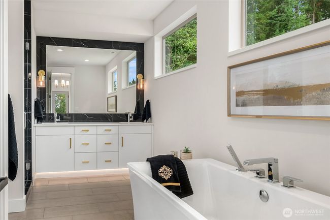 709 Chris David Dr, House other with 3 bedrooms, 3 bathrooms and 3 parking in Steilacoom WA | Image 10