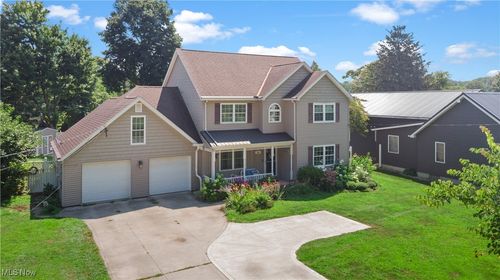728 Bowhall Rd, Painesville, OH, 44077-4830 | Card Image