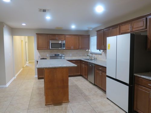 1606 Quail Run, Brookshire, TX, 77423-8911 | Card Image
