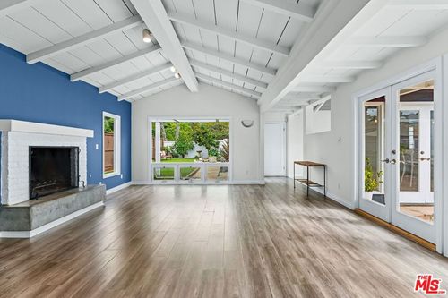 8176 La Jolla Shores Dr, La Jolla, CA, 92037-3138 | Card Image