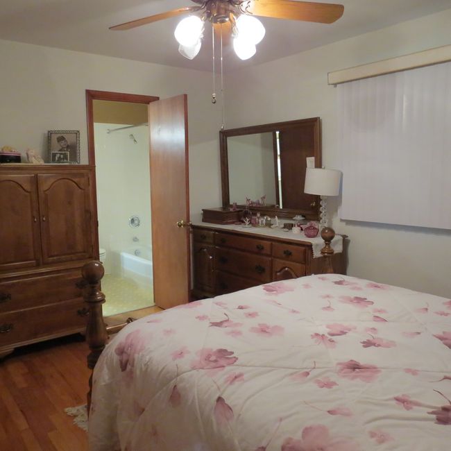 206 Vermont St, House other with 4 bedrooms, 2 bathrooms and 2 parking in Momence IL | Image 15