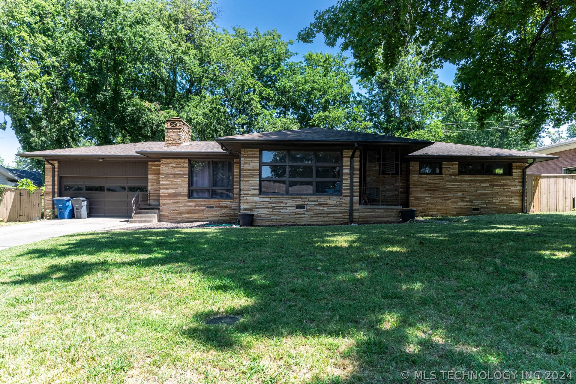 44th St, Tulsa, OK 74135