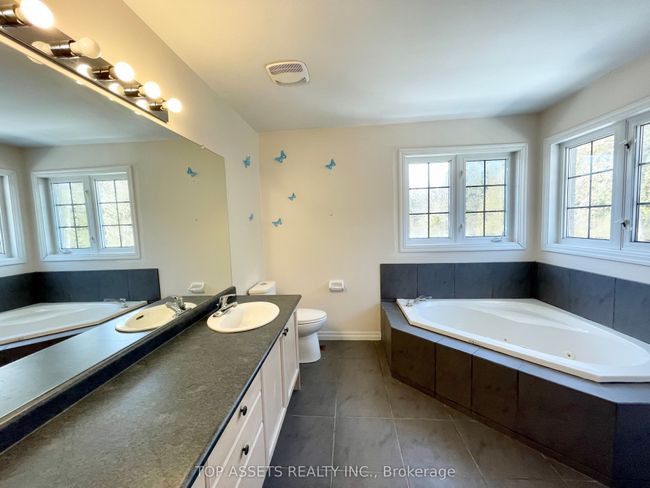 32 Headwater Cres, House other with 5 bedrooms, 5 bathrooms and 2 parking in Richmond Hill ON | Image 21