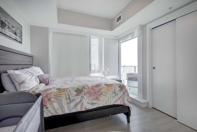 3304 - 1188 3 St Se, Condo with 2 bedrooms, 2 bathrooms and 2 parking in Calgary AB | Image 15