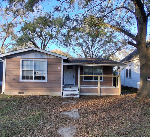 1216 W 6th St, Texarkana, TX, 75501-5466 | Card Image