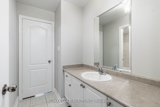 251 Father Tobin Rd, House other with 6 bedrooms, 4 bathrooms and 4 parking in Brampton ON | Image 31