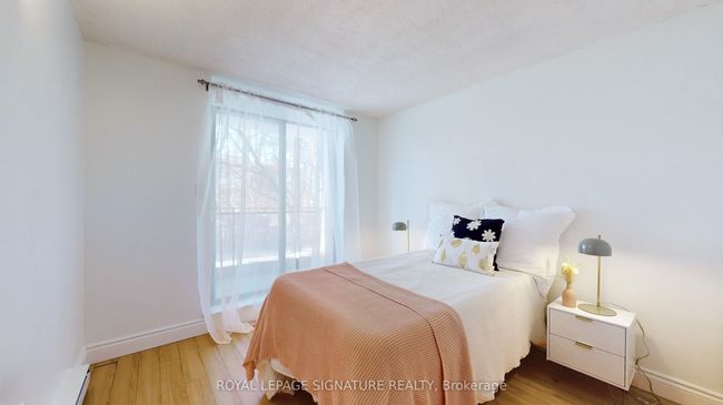 54 - 15 Pebble Byway, Condo with 3 bedrooms, 1 bathrooms and null parking in North York ON | Image 22